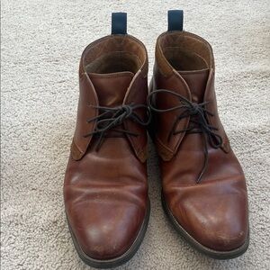 Florsheim Men's Cognac Leather Chukka Boots
